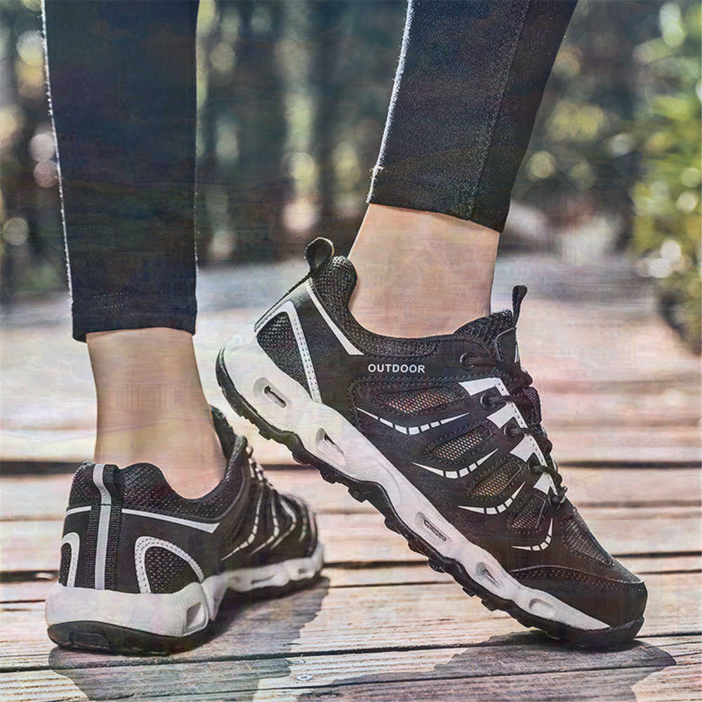 Sumer Round Tip Silver Sneaker - огляд і ціна Streetwear Brand Designs