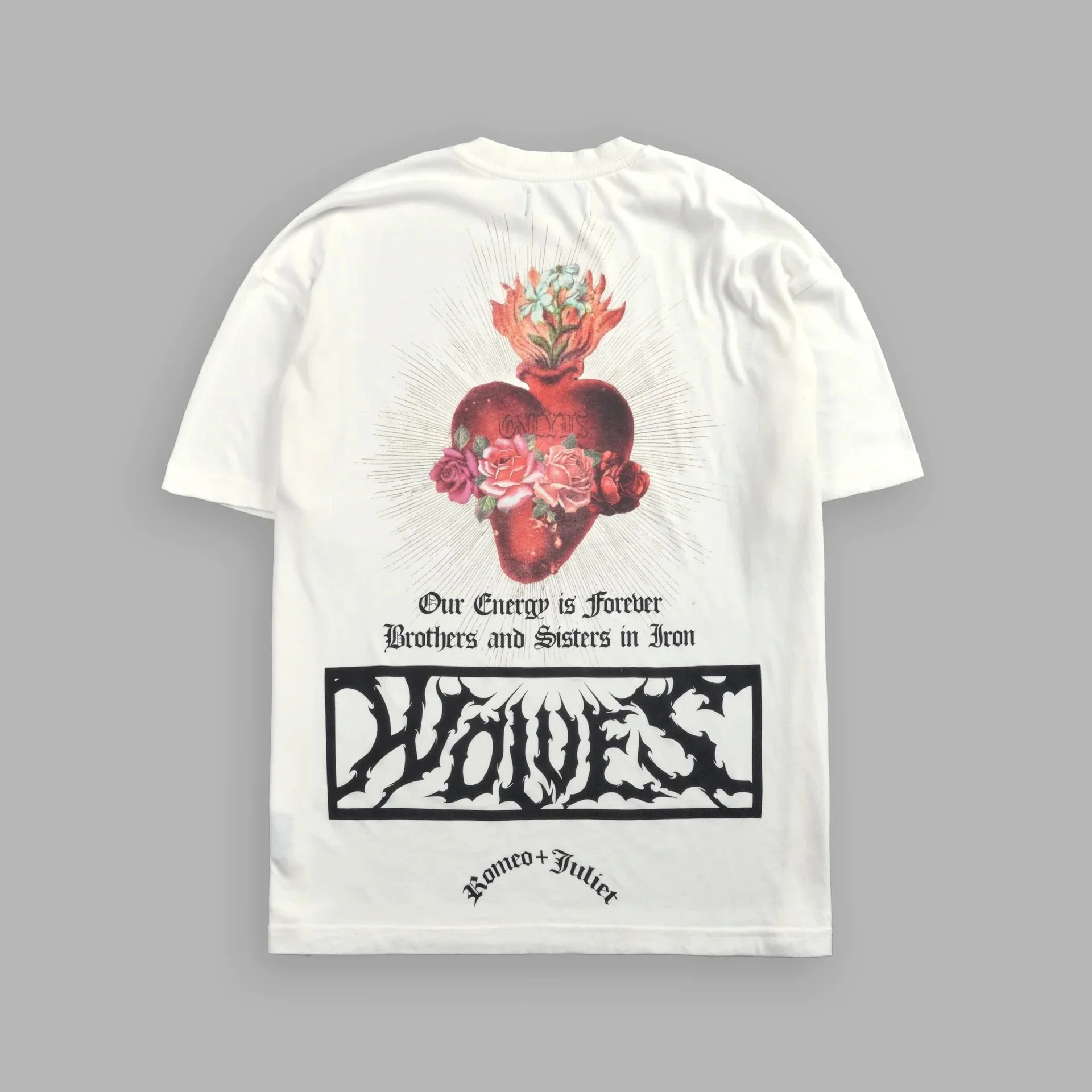 WOLVES CLUB Co-branded Classic - огляд і ціна Streetwear Brand Heart
